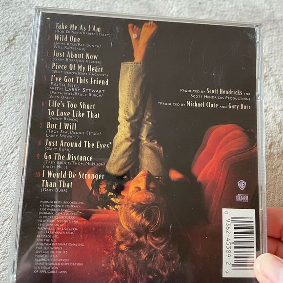 Cd: faith hill - Picture 2 of 2